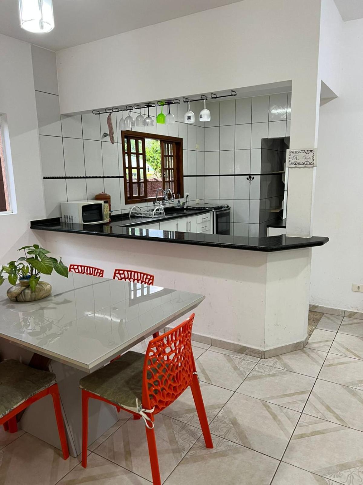 Paraiso Do Alexandre Para 15 Hospedes Caraguatatuba Bagian luar foto