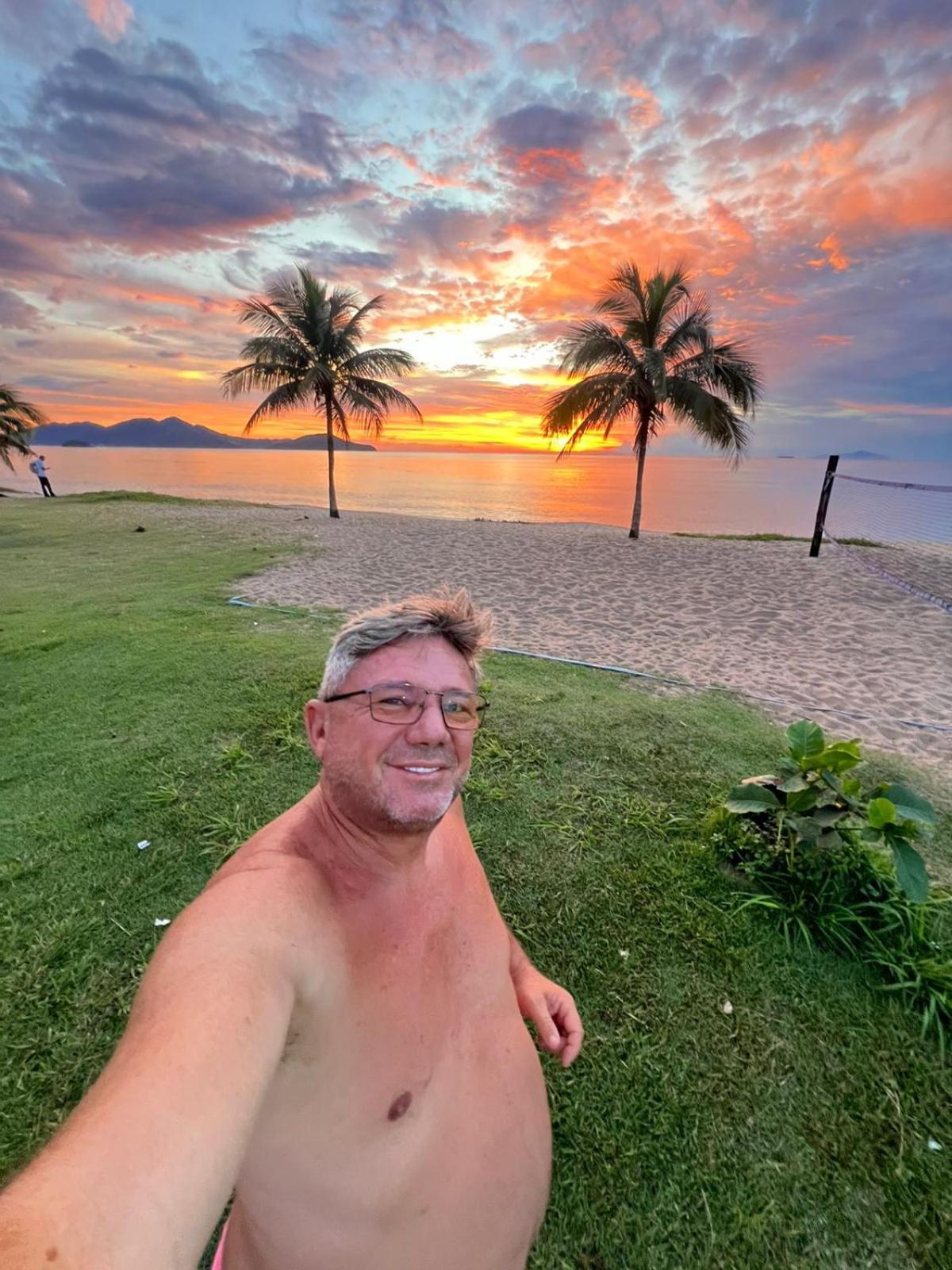 Paraiso Do Alexandre Para 15 Hospedes Caraguatatuba Bagian luar foto