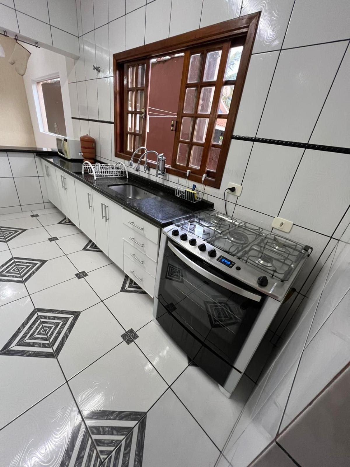 Paraiso Do Alexandre Para 15 Hospedes Caraguatatuba Bagian luar foto